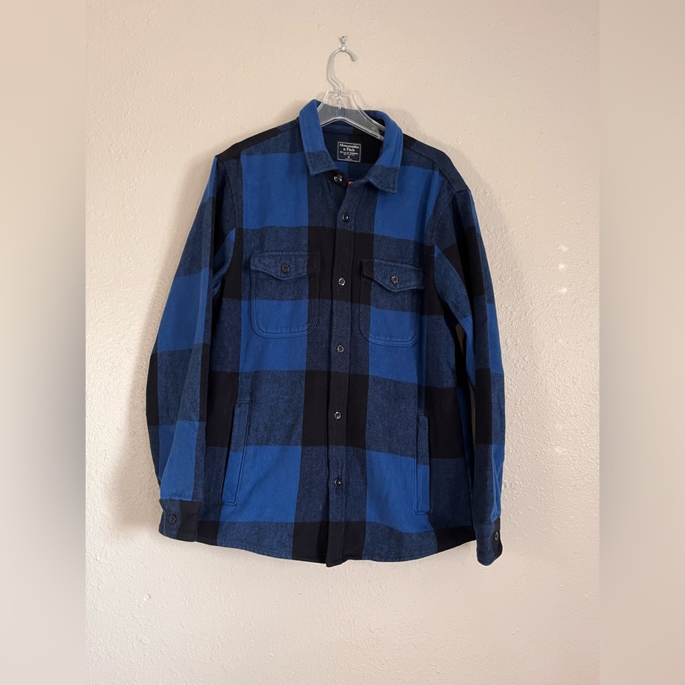 Abercrombie and Fitch plaid shaket - Picture 1 of 5